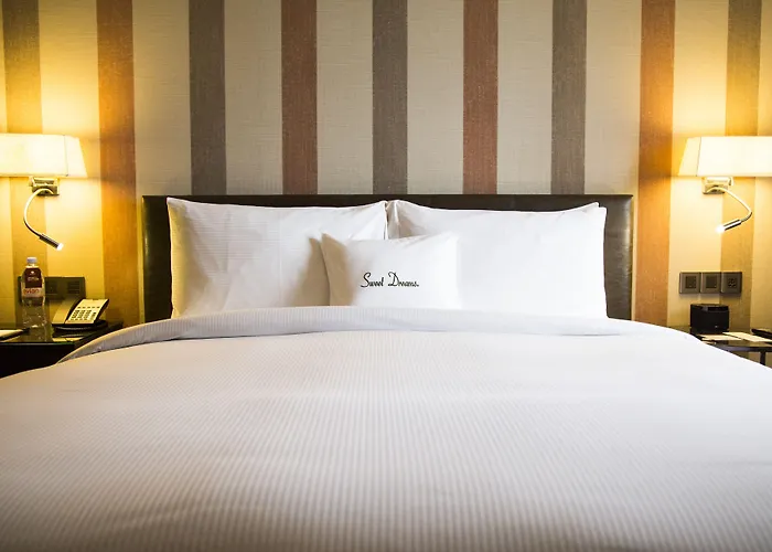 Doubletree By Hilton Sukhumvit 5* Бангкок