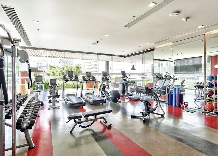Doubletree By Hilton Sukhumvit Бангкок