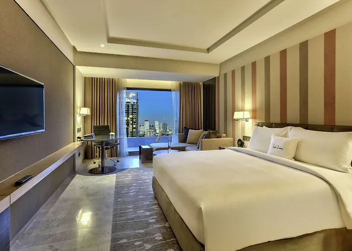 Doubletree By Hilton Sukhumvit 5*