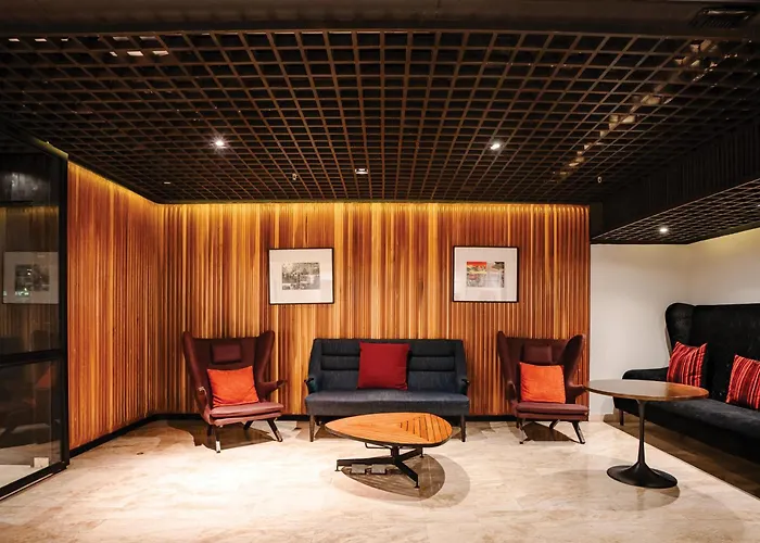 Doubletree By Hilton Sukhumvit 5* Бангкок