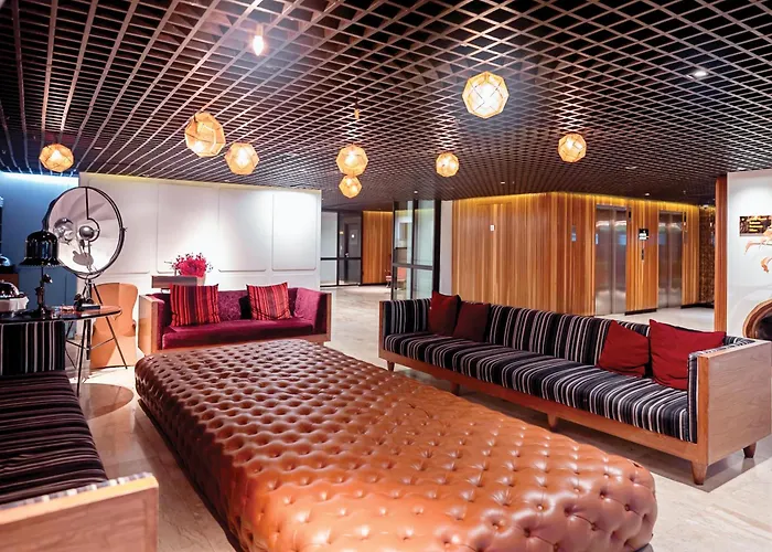 Отель Doubletree By Hilton Sukhumvit