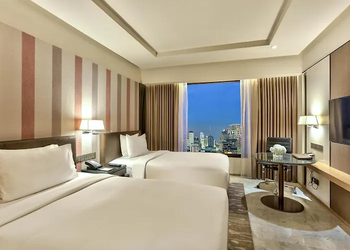 Doubletree By Hilton Sukhumvit Отель