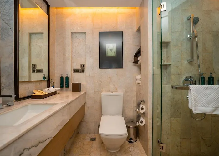 Doubletree By Hilton Sukhumvit 5*