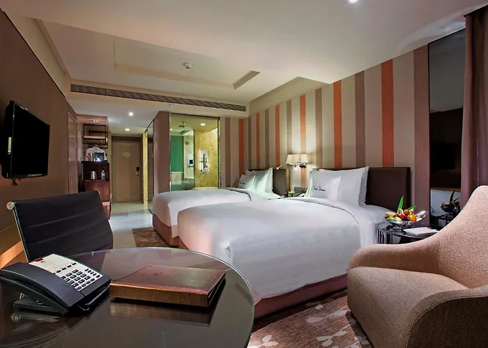 Отель Doubletree By Hilton Sukhumvit